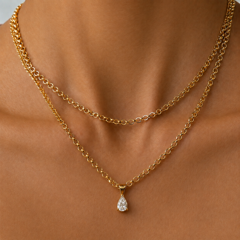ALIX PEAR PENDANT NECKLACE