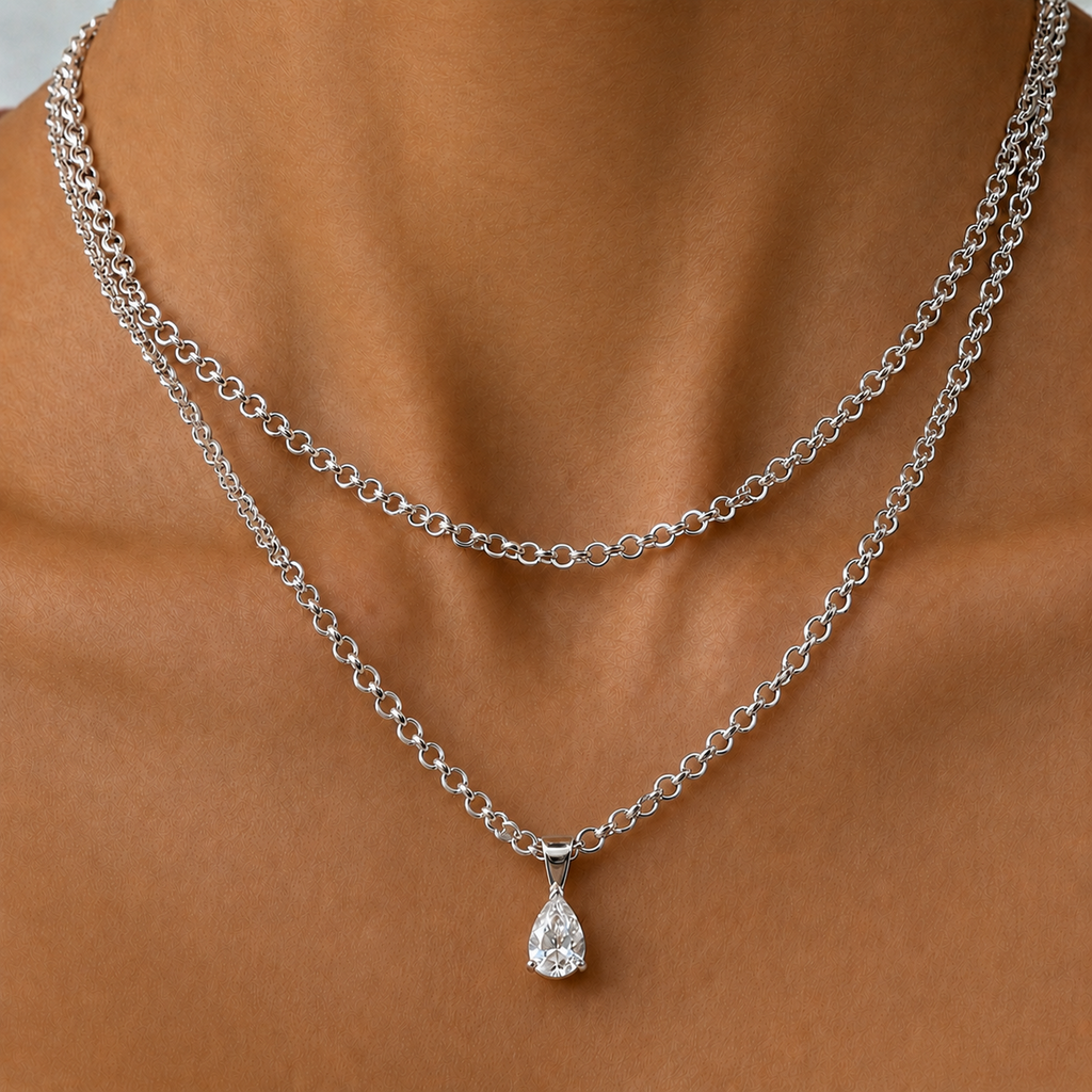 ALIX PEAR PENDANT NECKLACE