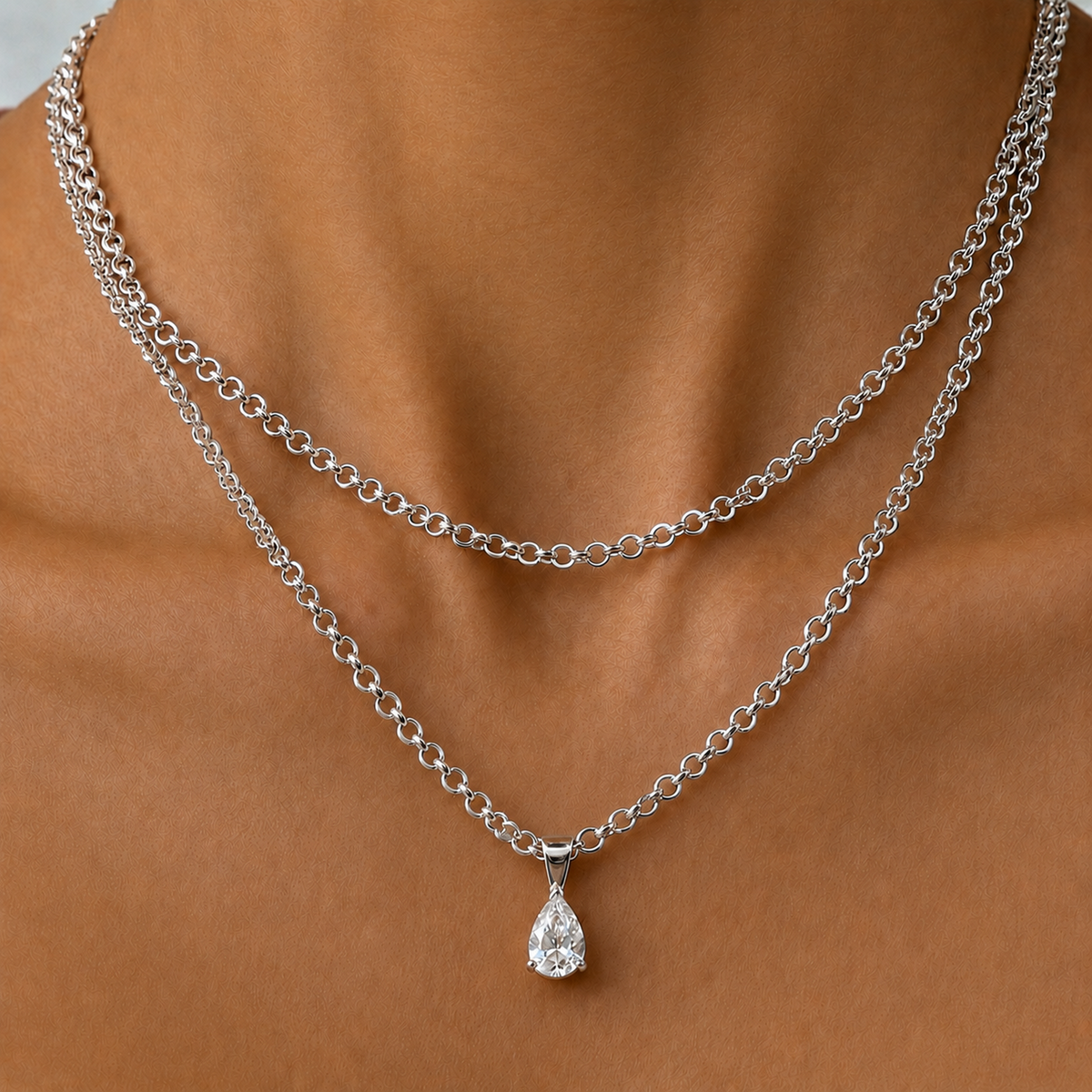 ALIX PEAR PENDANT NECKLACE