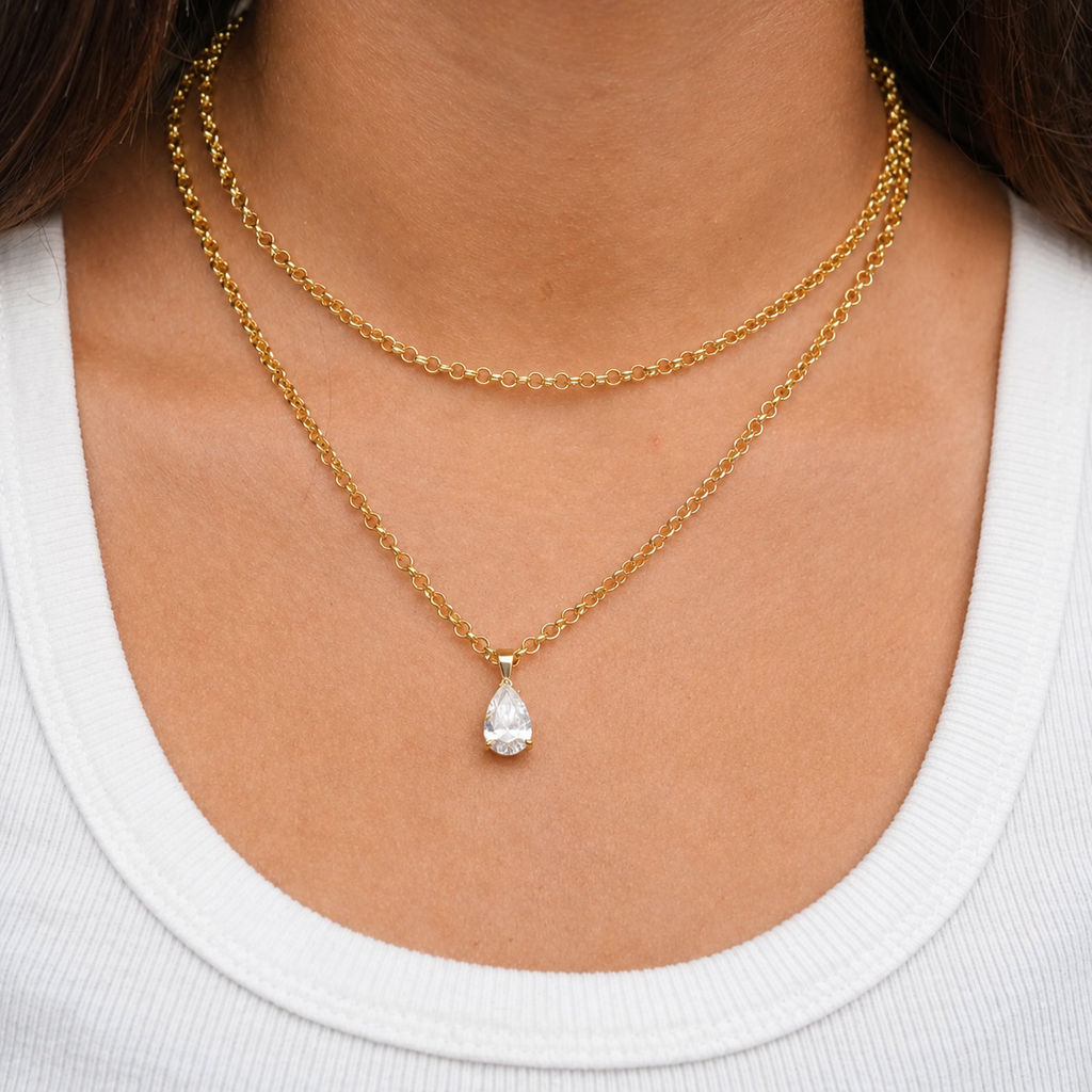 ALIX PEAR PENDANT NECKLACE
