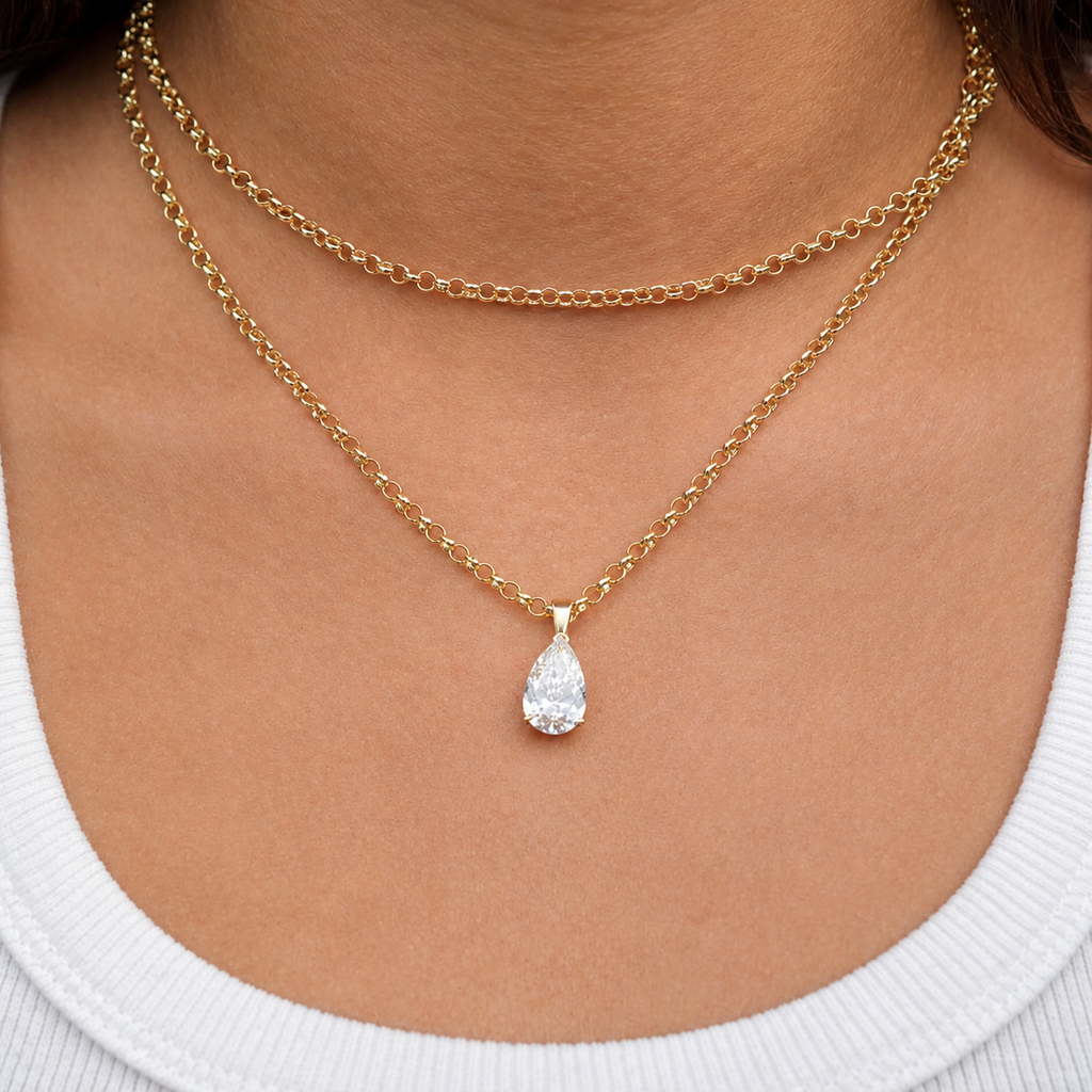 ALIX PEAR PENDANT NECKLACE