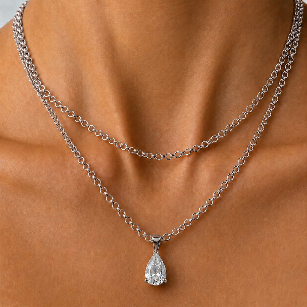 ALIX PEAR PENDANT NECKLACE