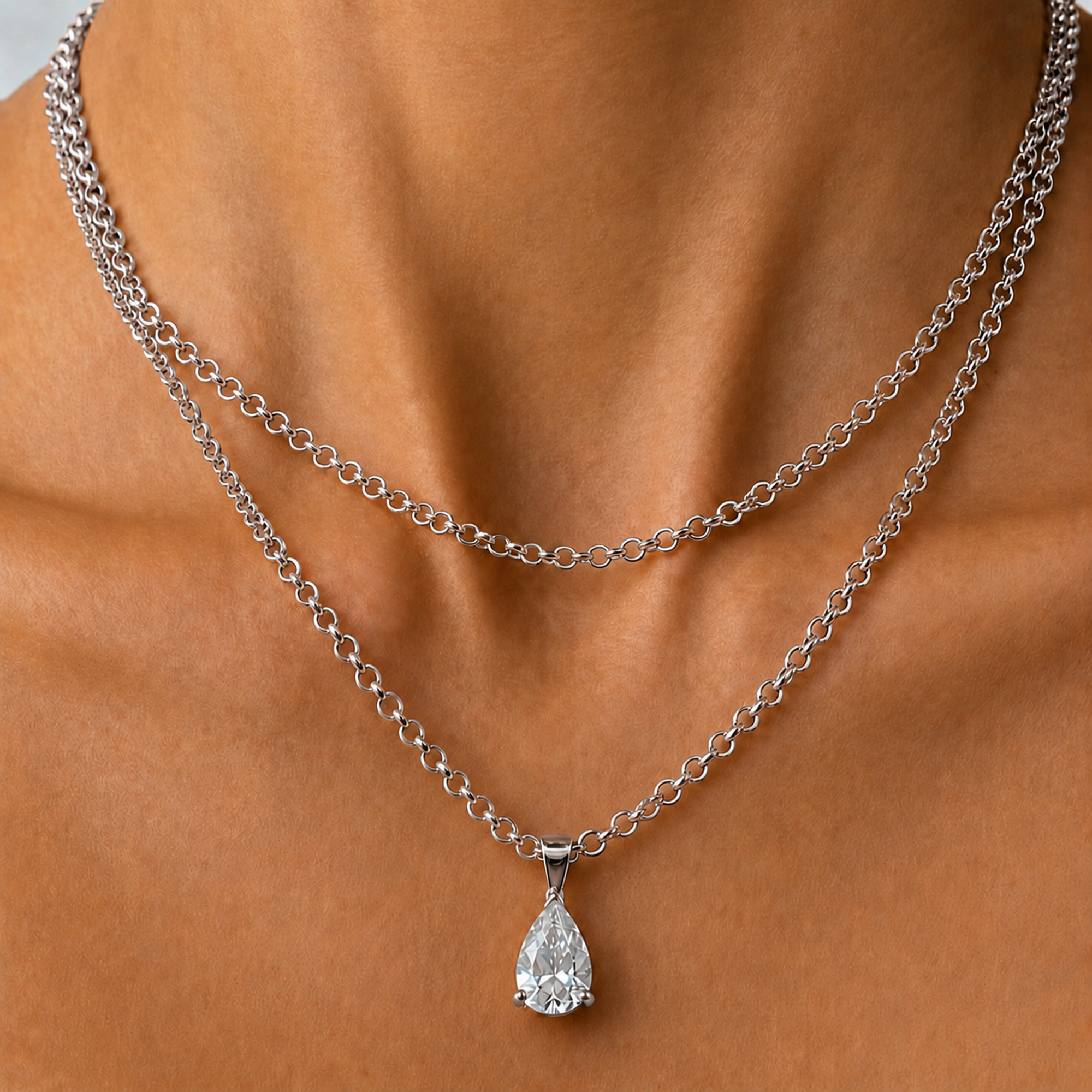 ALIX PEAR PENDANT NECKLACE
