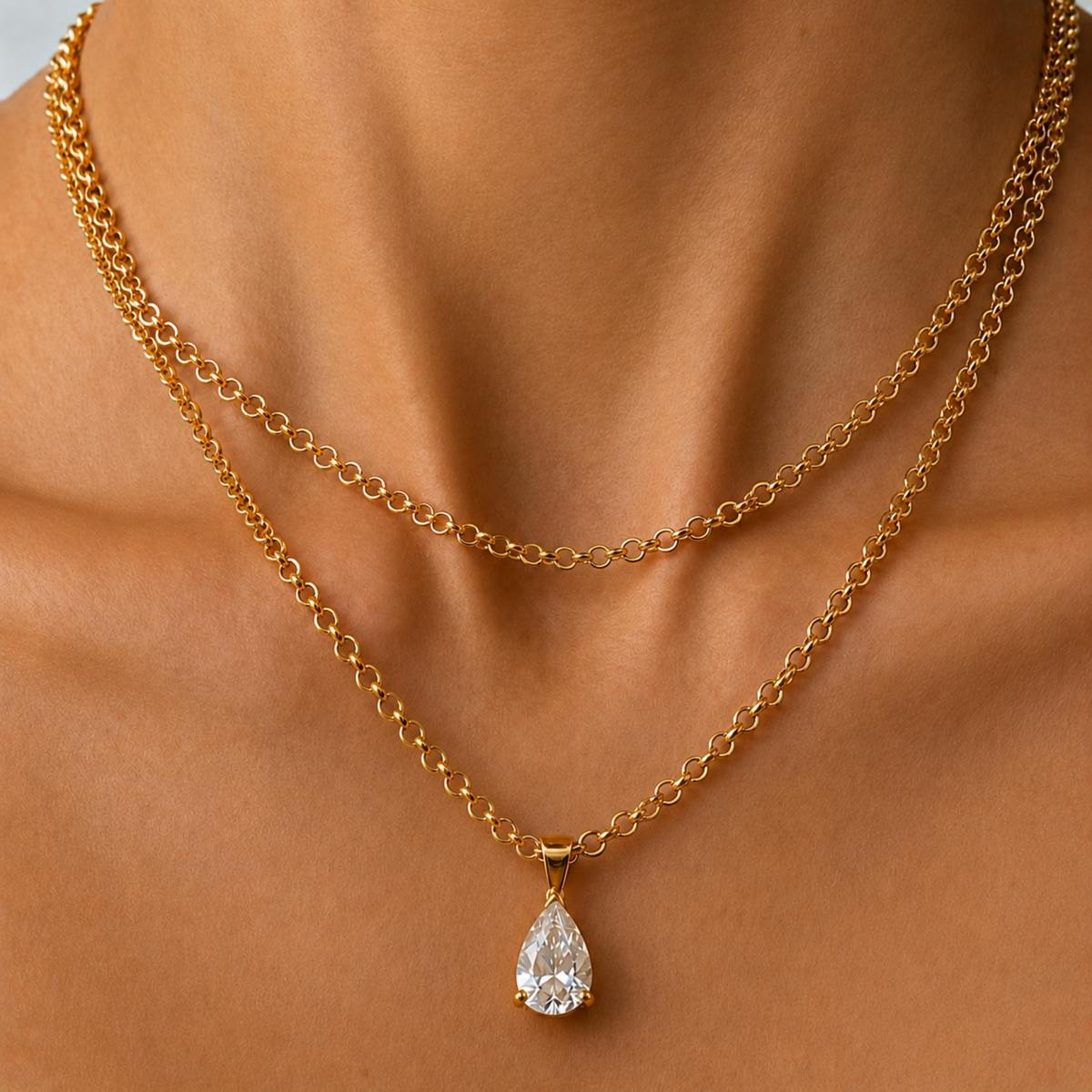 ALIX PEAR PENDANT NECKLACE