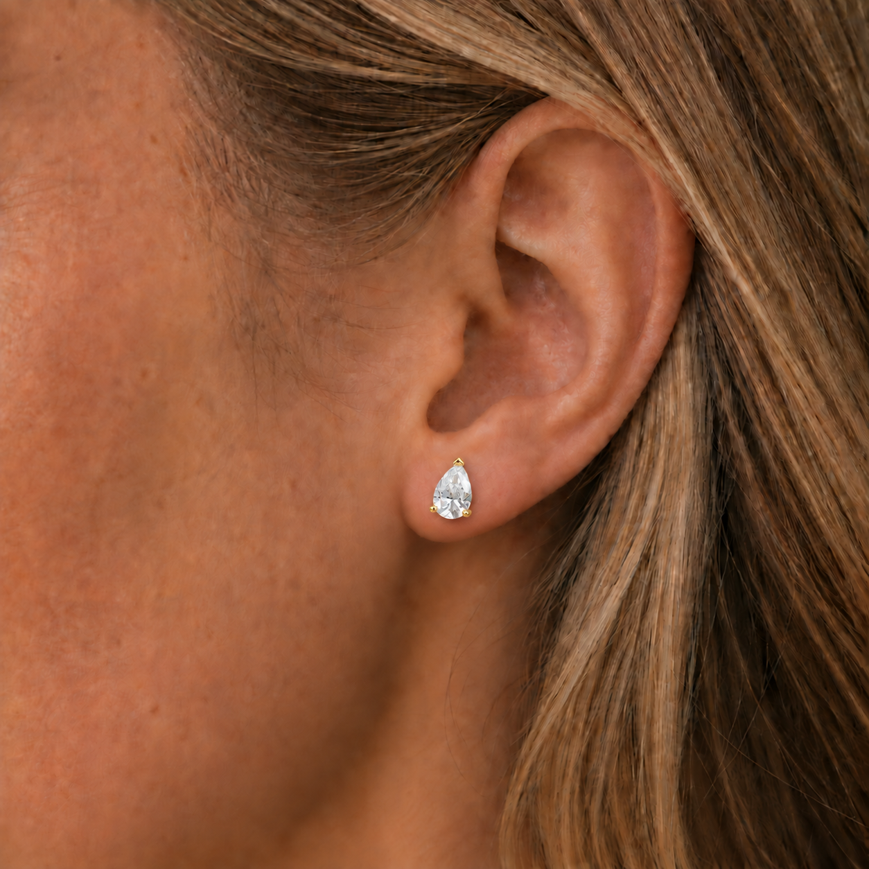 PEAR DIAMOND STUDS