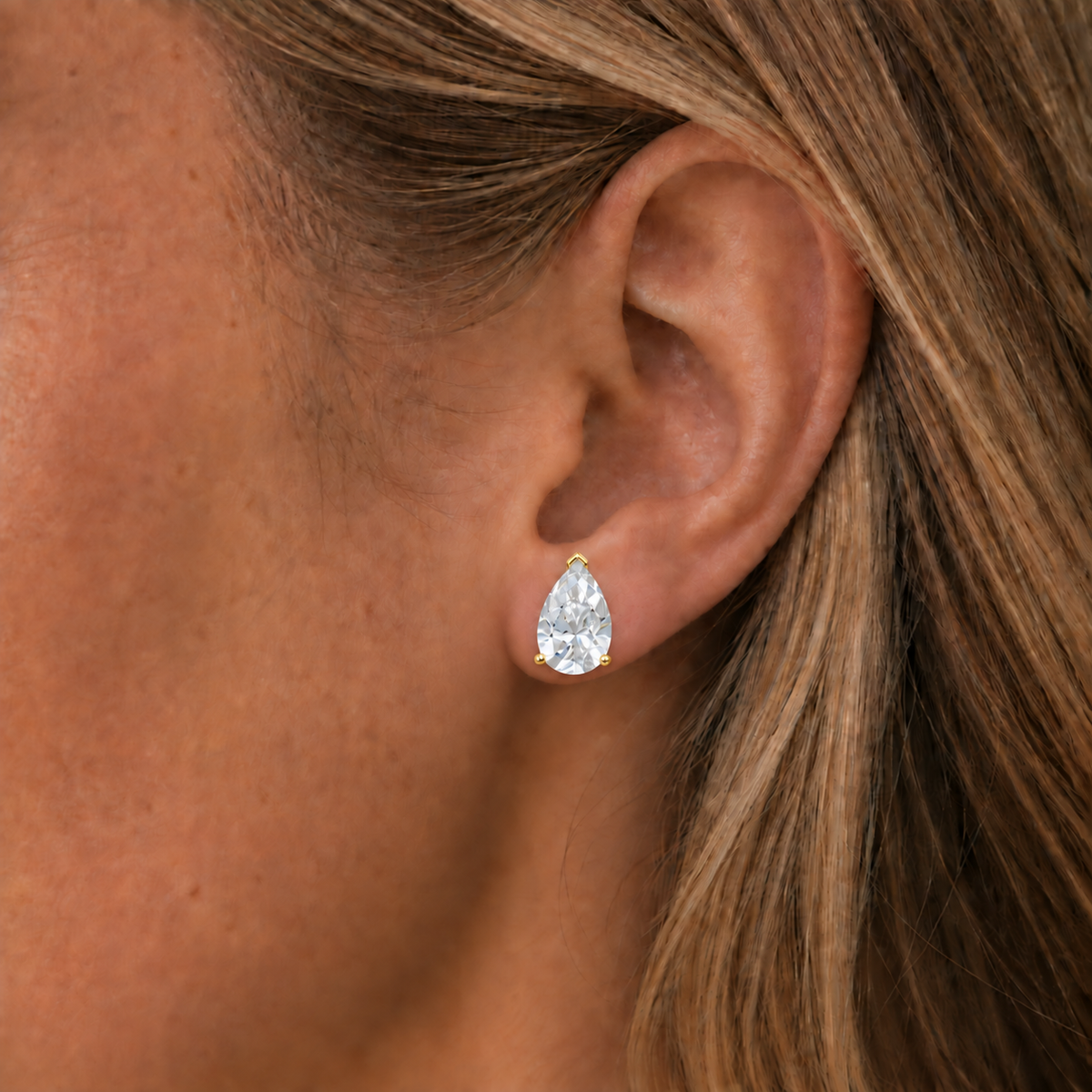 PEAR DIAMOND STUDS
