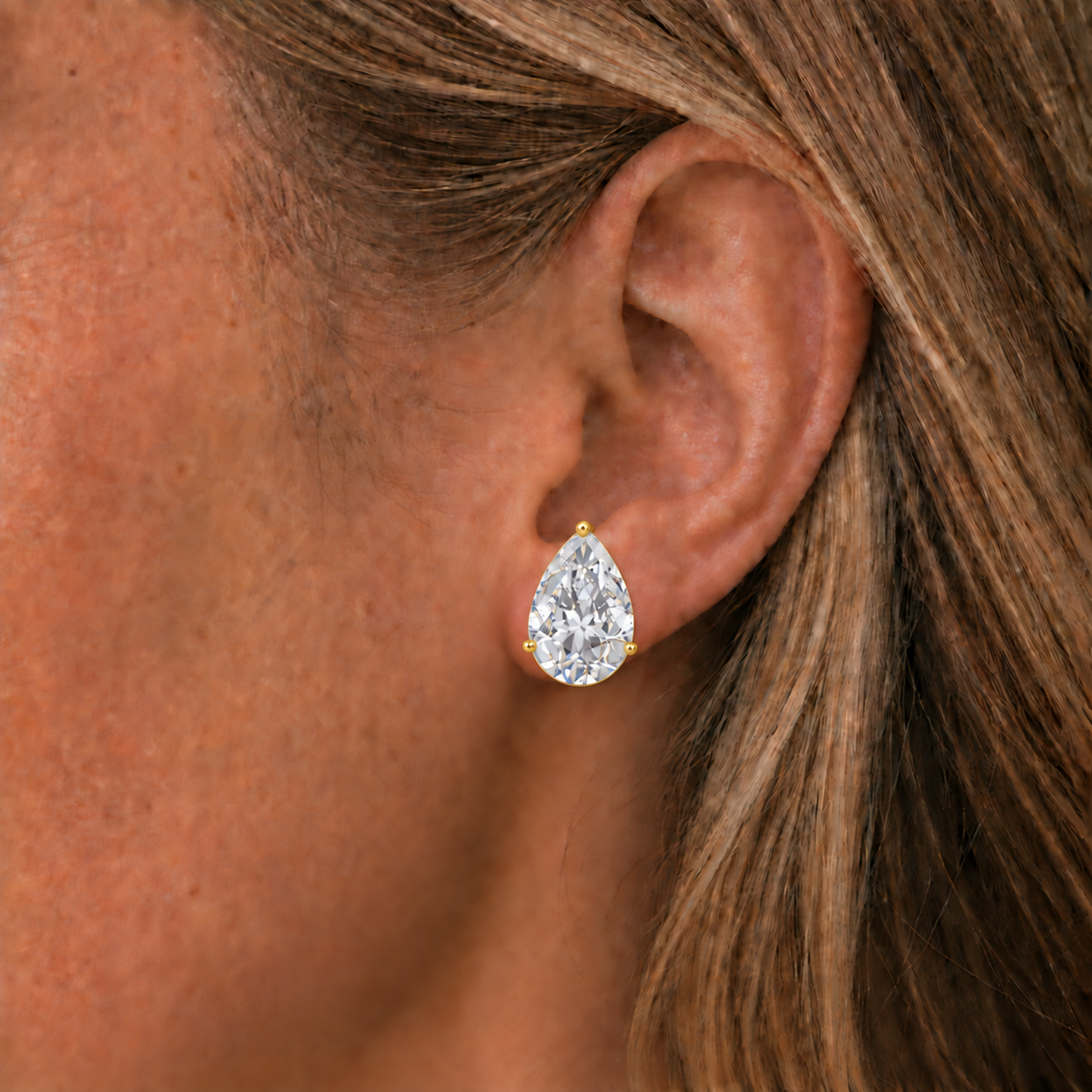 PEAR DIAMOND STUDS