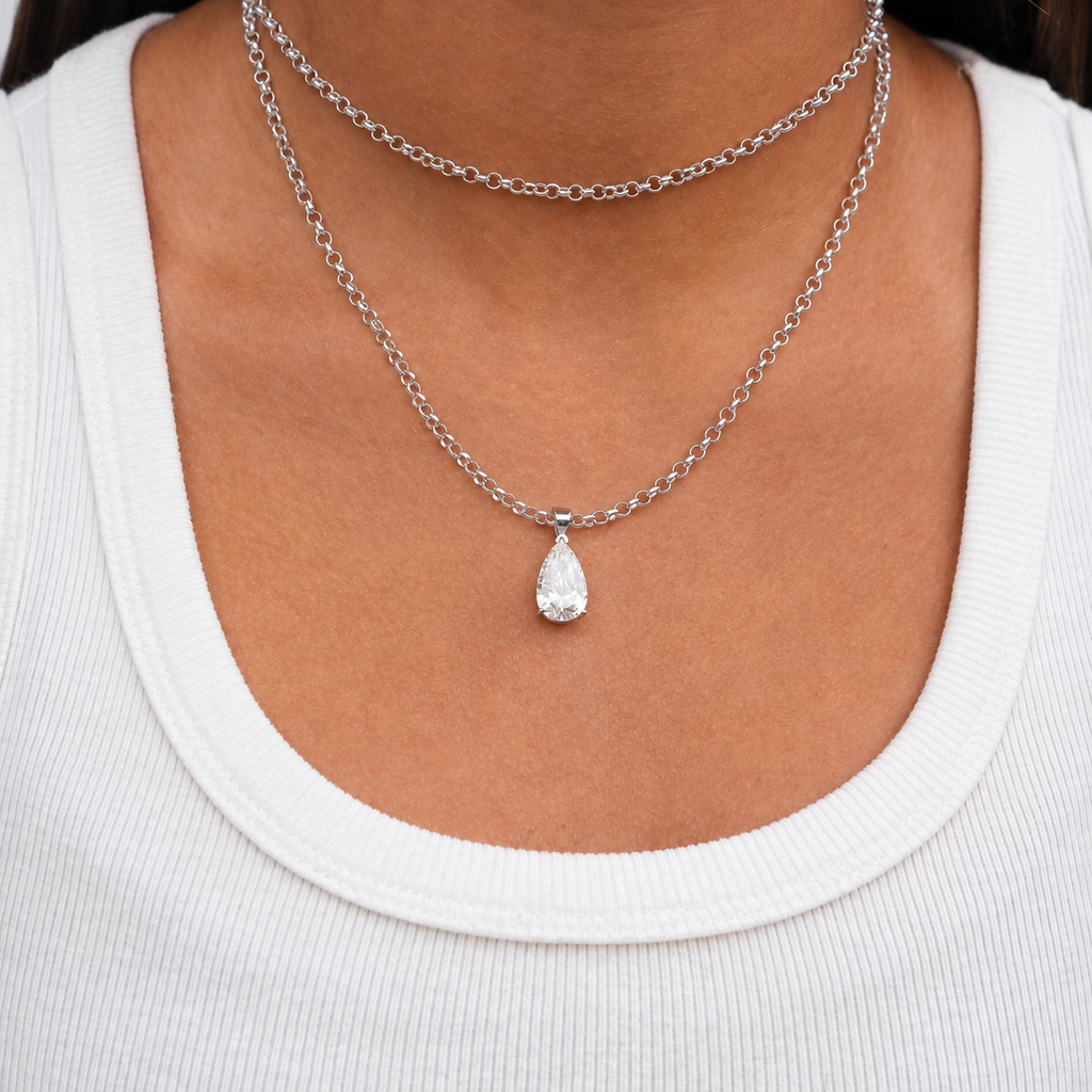 ALIX PEAR PENDANT NECKLACE