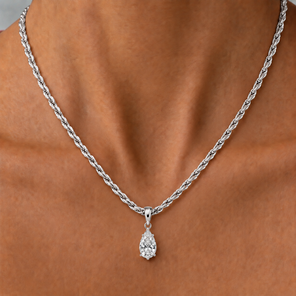 IZABEL PEAR GEORGIAN SET PENDANT